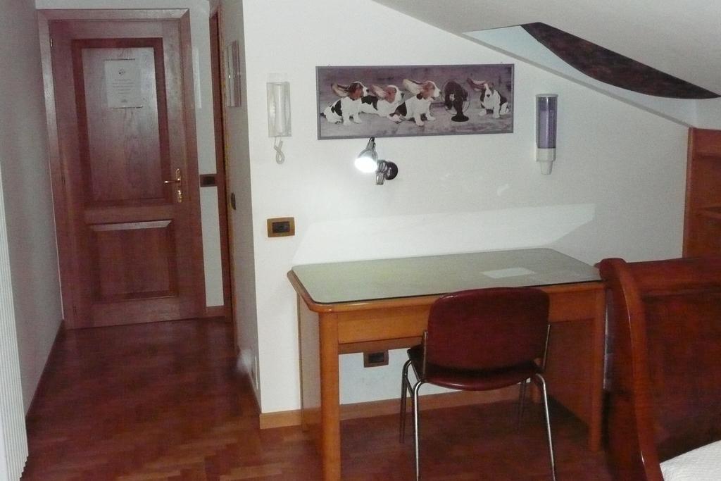 A Casa Sorriso B&B La Massimina-Casal Lumbroso Eksteriør billede